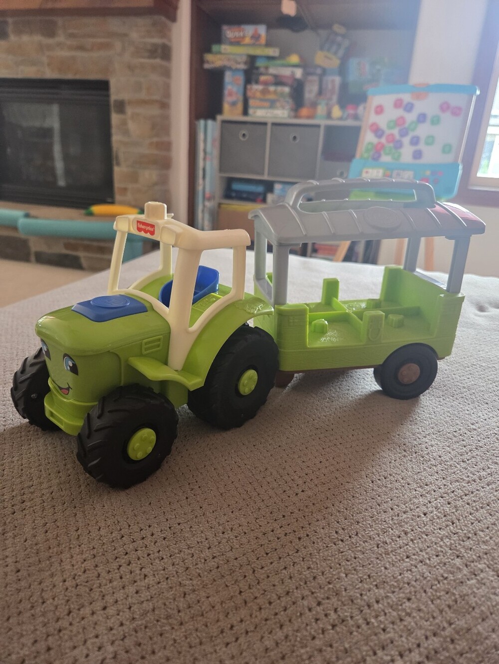 Fisher Price Little People Caring for Animals Tractor Music 2019 2 piece tractor